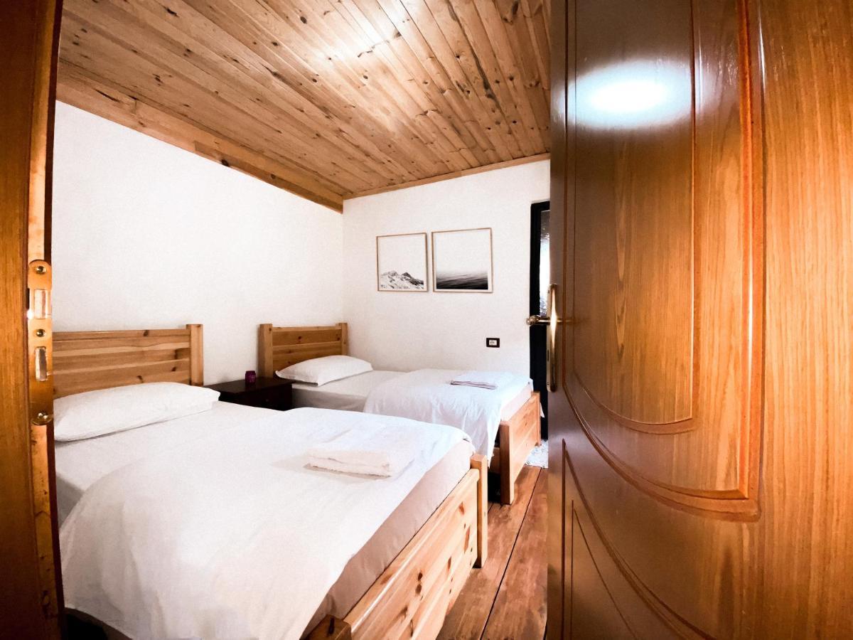 Guesthouse Pashko Theth Eksteriør billede