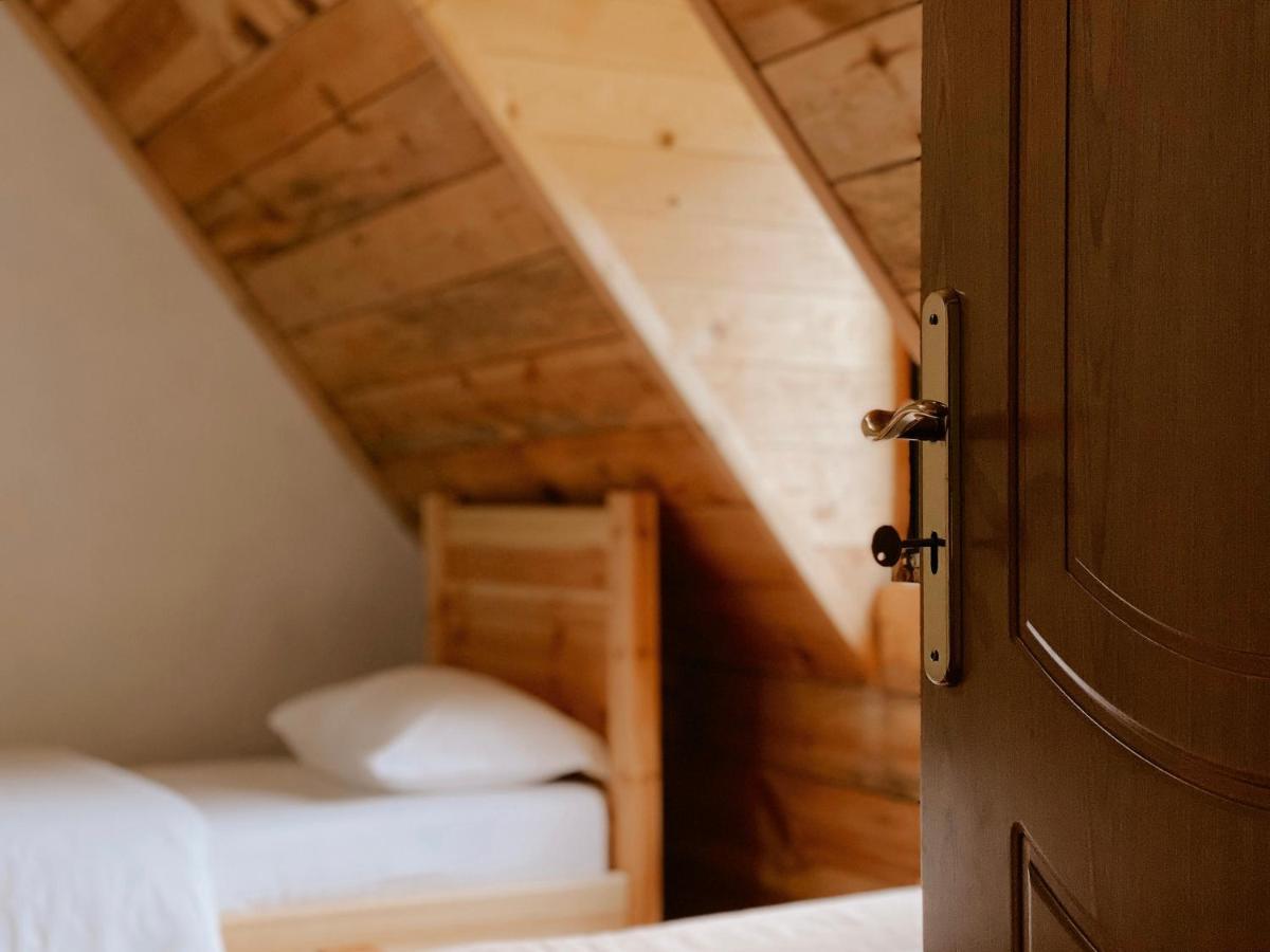 Guesthouse Pashko Theth Eksteriør billede