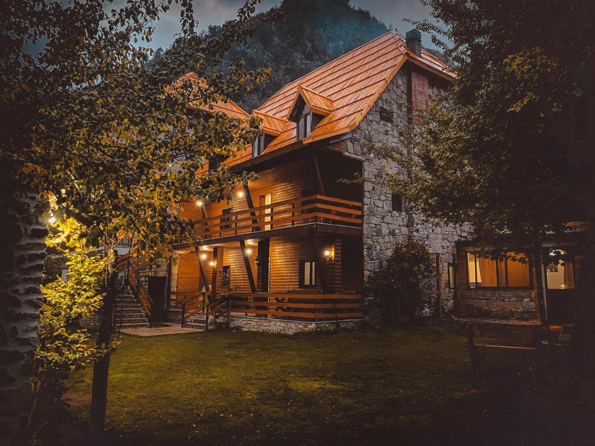 Guesthouse Pashko Theth Eksteriør billede